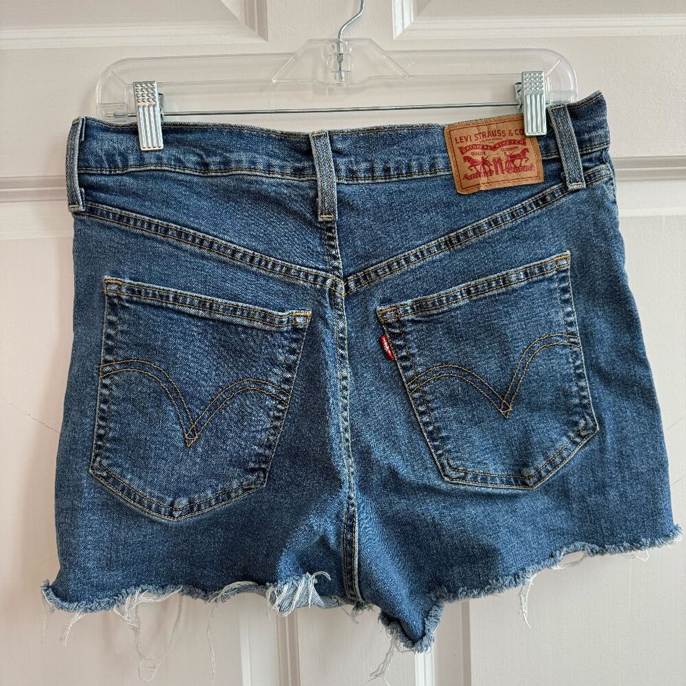 Levi Cut Off Jean Shorts